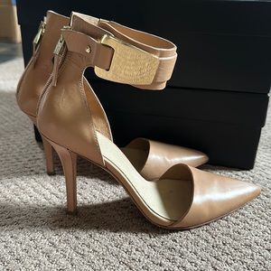 Marciano brown leather pumps sz 6 36 EUC